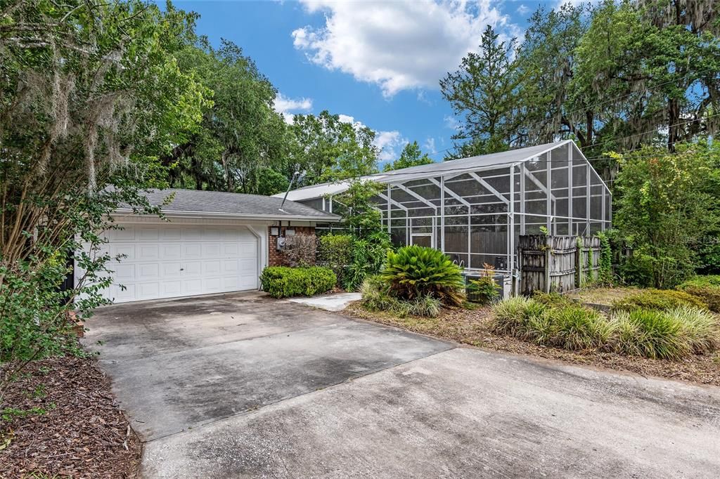 For Sale: $640,000 (5 beds, 4 baths, 3403 Square Feet)