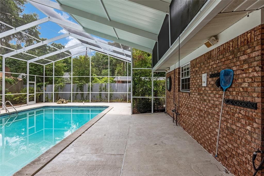 For Sale: $640,000 (5 beds, 4 baths, 3403 Square Feet)