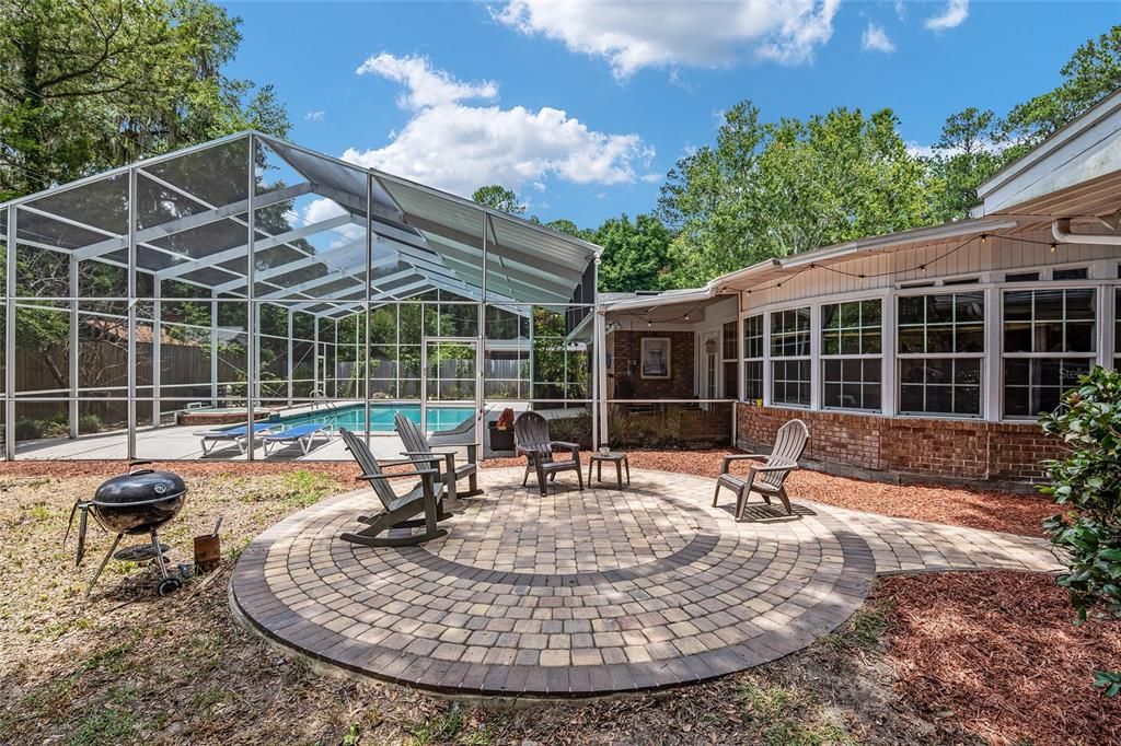 For Sale: $640,000 (5 beds, 4 baths, 3403 Square Feet)