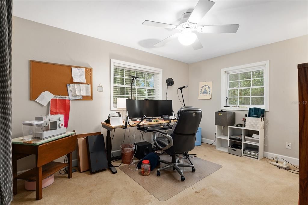 For Sale: $640,000 (5 beds, 4 baths, 3403 Square Feet)