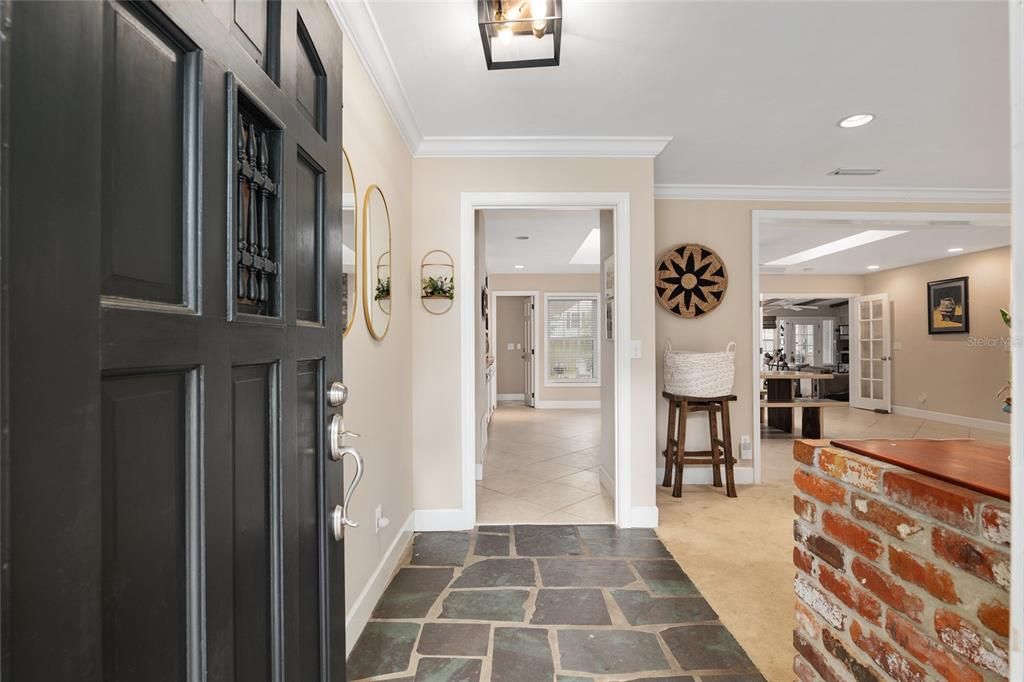 For Sale: $640,000 (5 beds, 4 baths, 3403 Square Feet)