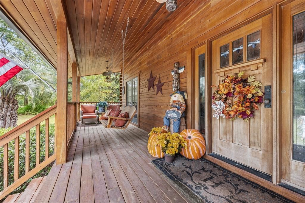 На продажу: $1,800,000 (5 спален, 4 ванн, 6223 Квадратных фут)