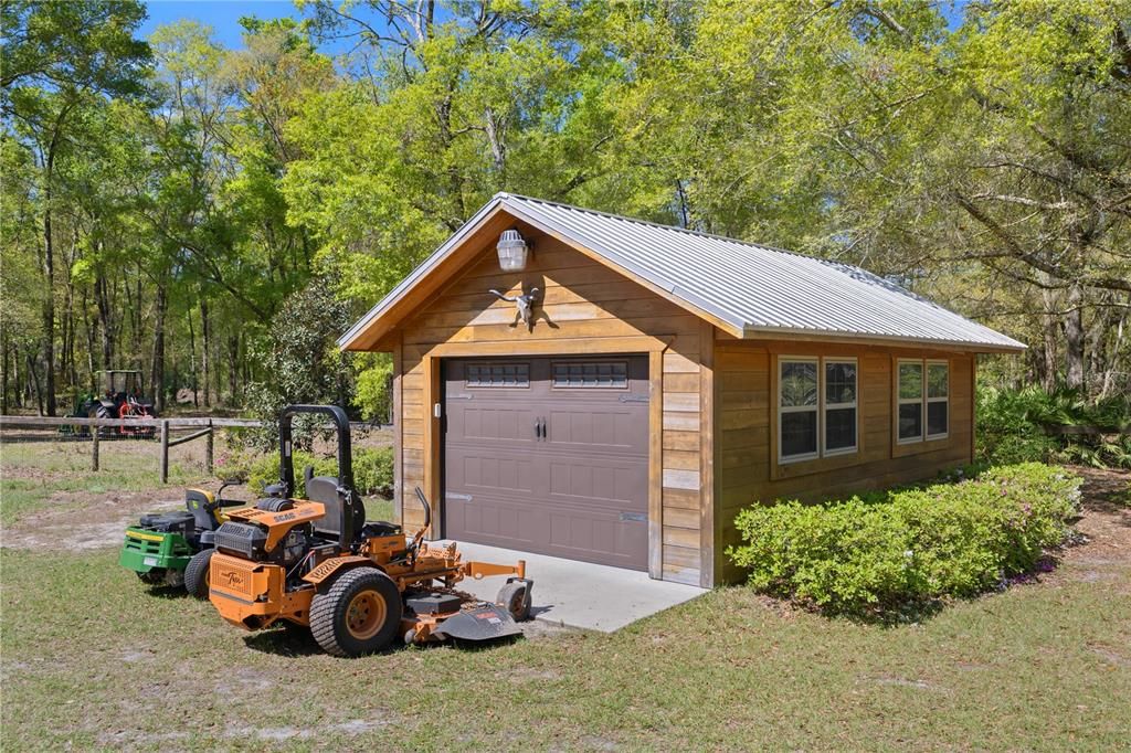 На продажу: $1,800,000 (5 спален, 4 ванн, 6223 Квадратных фут)