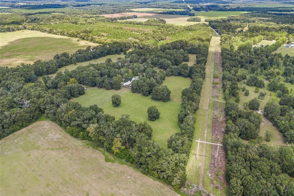 На продажу: $1,800,000 (5 спален, 4 ванн, 6223 Квадратных фут)