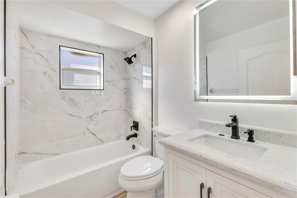 На продажу: $445,000 (3 спален, 2 ванн, 1250 Квадратных фут)