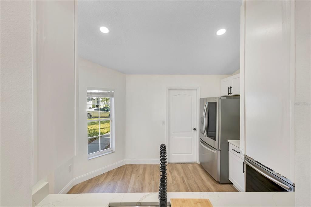 На продажу: $445,000 (3 спален, 2 ванн, 1250 Квадратных фут)