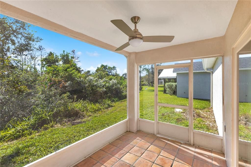 На продажу: $445,000 (3 спален, 2 ванн, 1250 Квадратных фут)