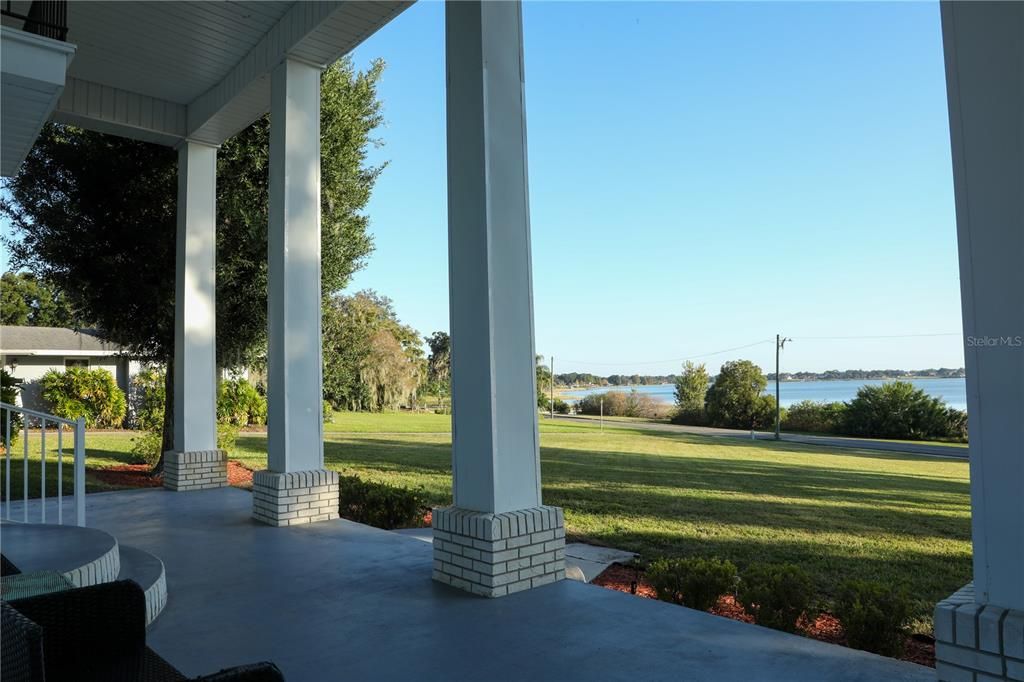 En Venta: $750,000 (4 camas, 2 baños, 2405 Pies cuadrados)