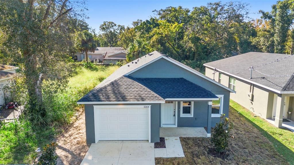 For Sale: $269,000 (3 beds, 2 baths, 1277 Square Feet)