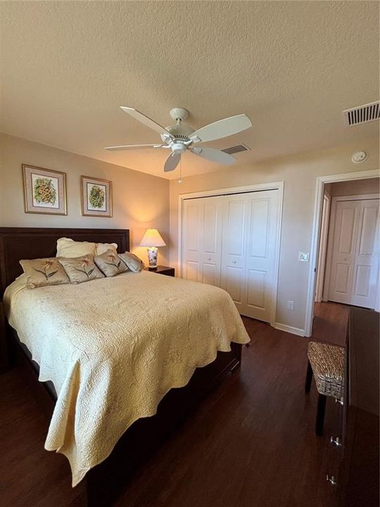 En Venta: $414,900 (3 camas, 2 baños, 1723 Pies cuadrados)