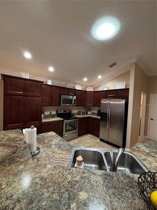 En Venta: $414,900 (3 camas, 2 baños, 1723 Pies cuadrados)