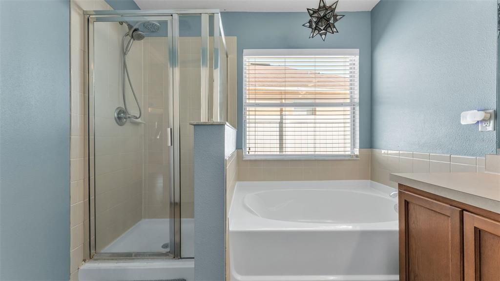 En Venta: $339,900 (3 camas, 2 baños, 1707 Pies cuadrados)