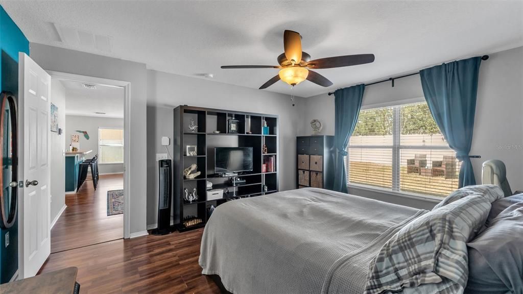 En Venta: $339,900 (3 camas, 2 baños, 1707 Pies cuadrados)