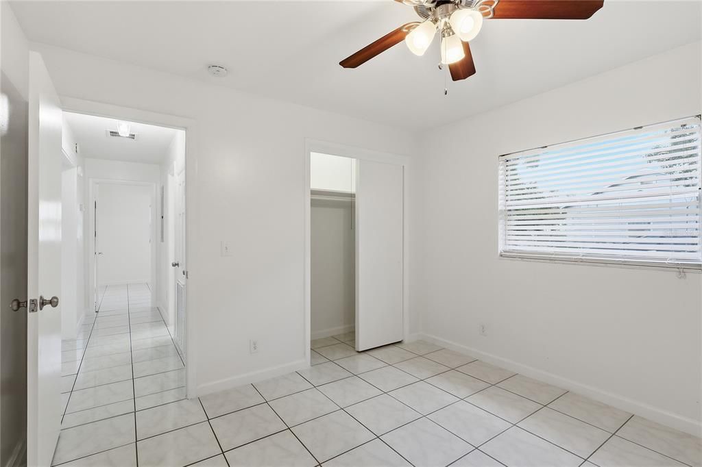 В аренду: $2,300 (3 спален, 2 ванн, 1595 Квадратных фут)