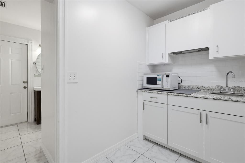 В аренду: $2,300 (3 спален, 2 ванн, 1595 Квадратных фут)