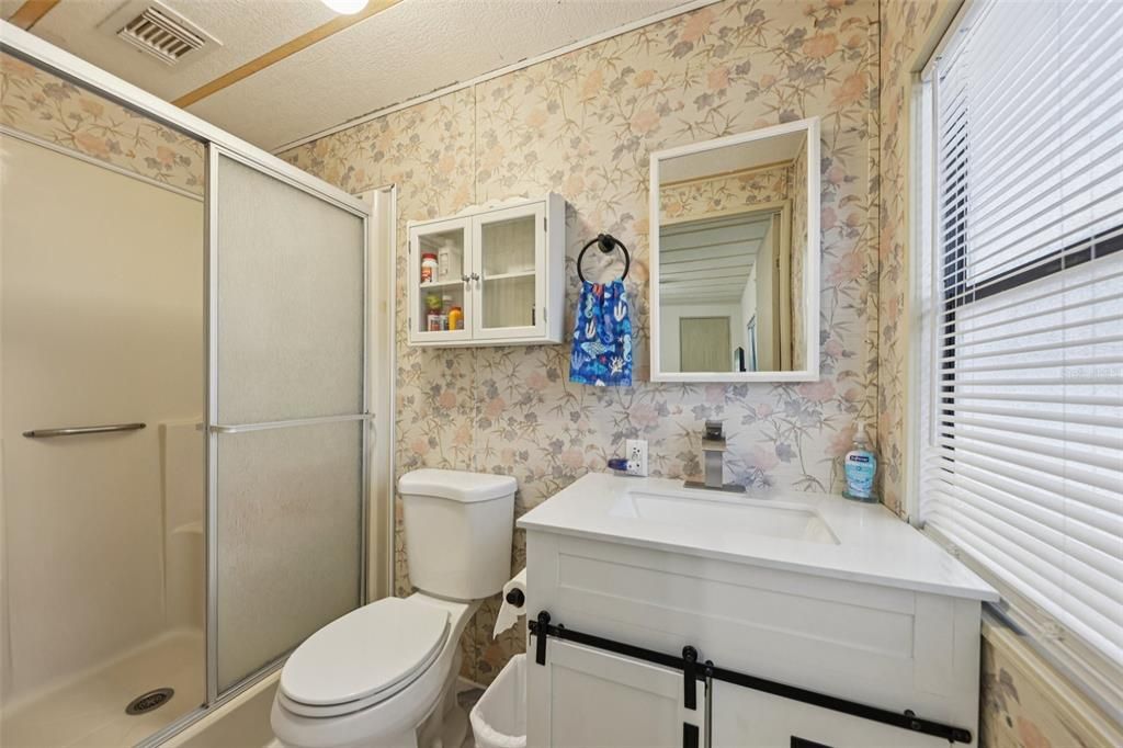 For Sale: $121,000 (2 beds, 2 baths, 1243 Square Feet)