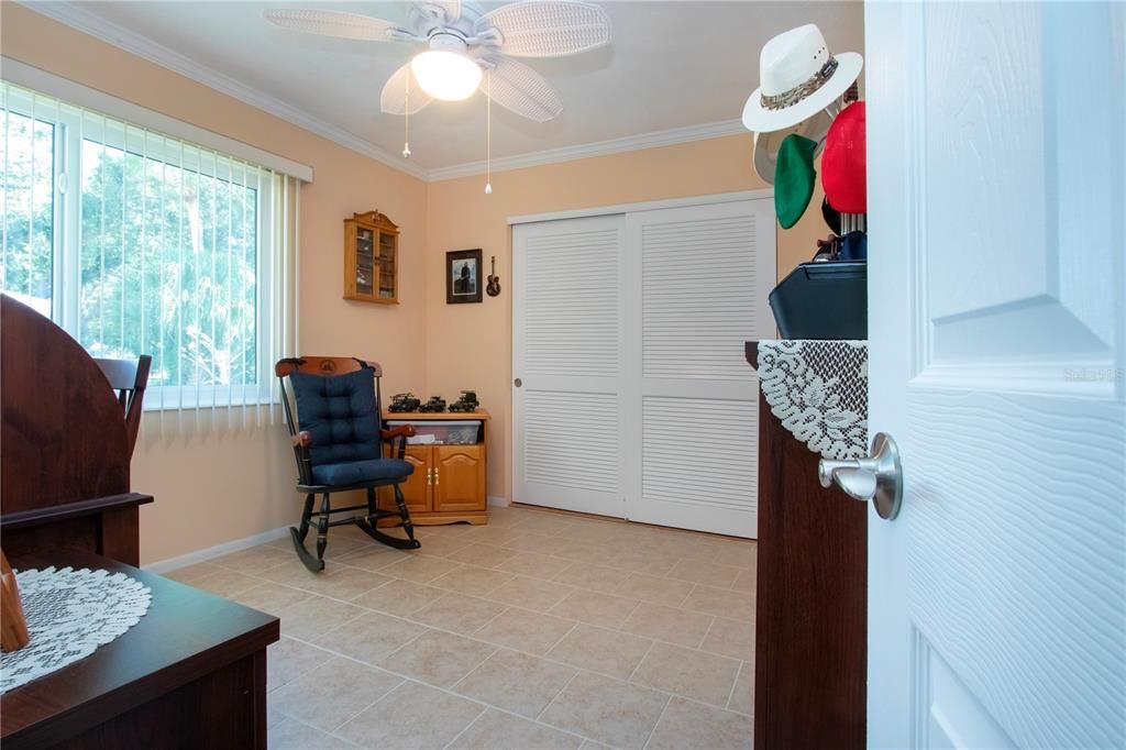 En Venta: $219,000 (2 camas, 2 baños, 1055 Pies cuadrados)