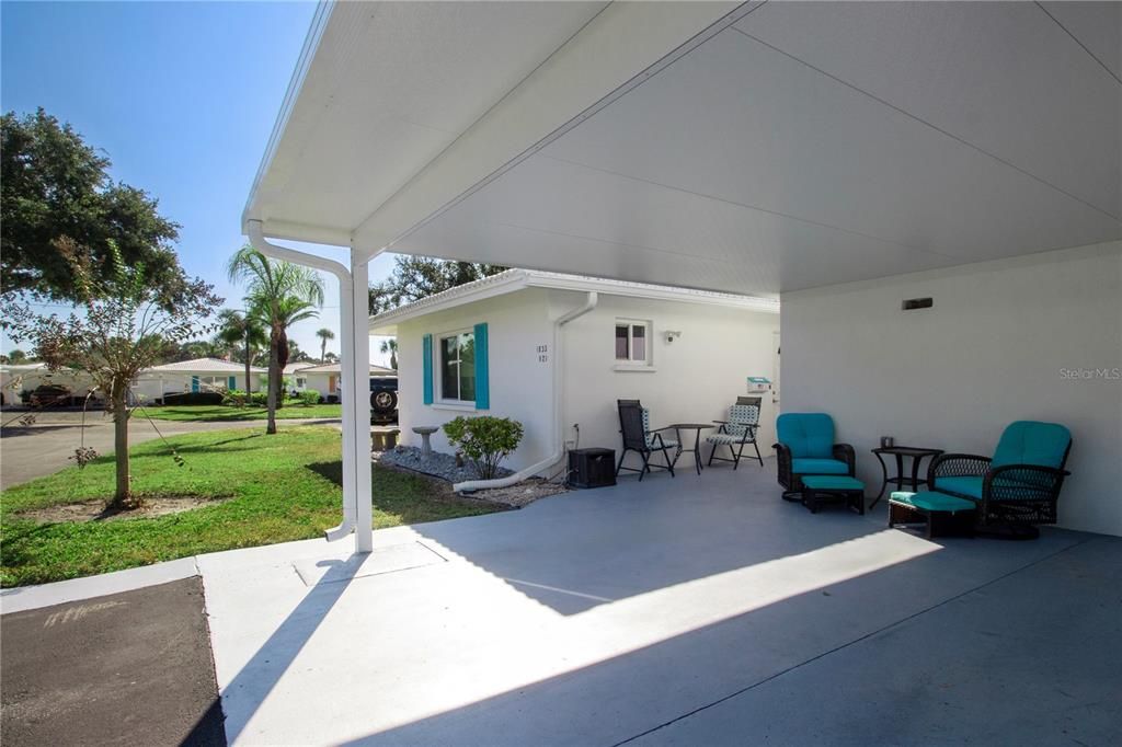 En Venta: $219,000 (2 camas, 2 baños, 1055 Pies cuadrados)