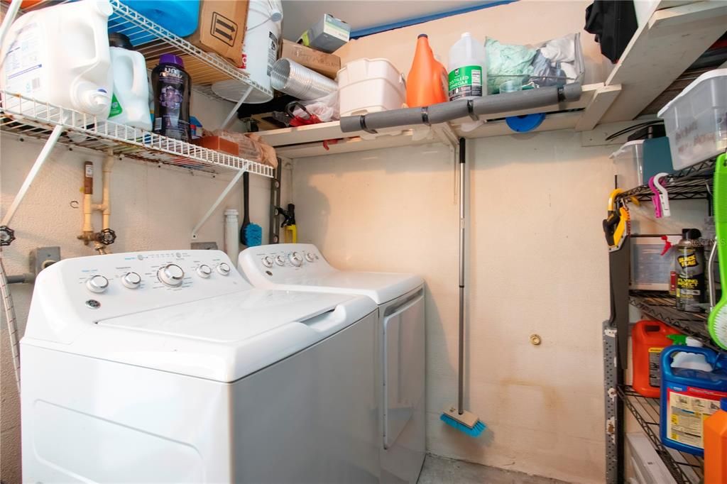 En Venta: $219,000 (2 camas, 2 baños, 1055 Pies cuadrados)