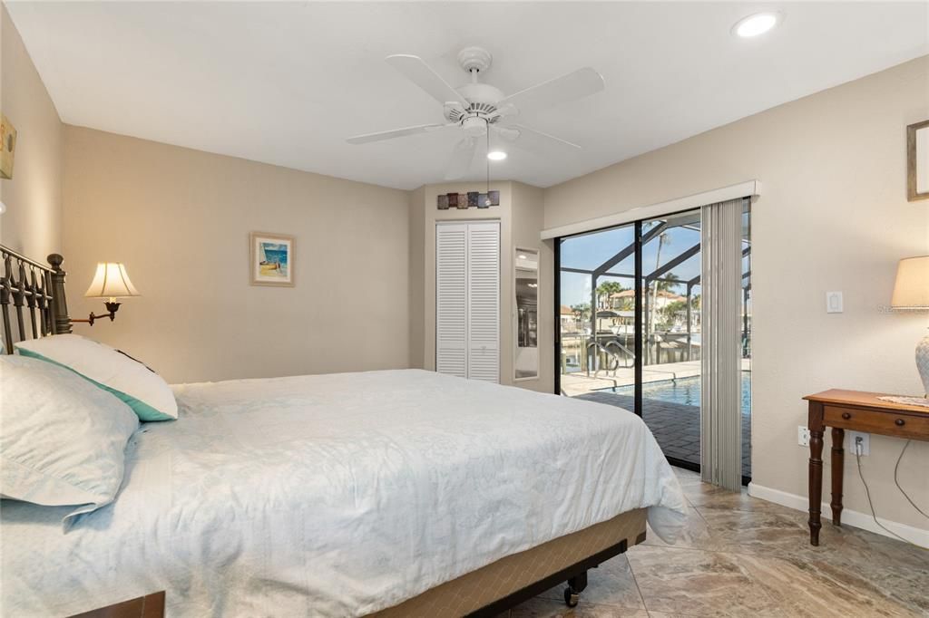 待售: $829,000 (4 贝兹, 3 浴室, 2857 平方英尺)