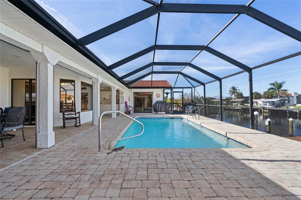 待售: $829,000 (4 贝兹, 3 浴室, 2857 平方英尺)