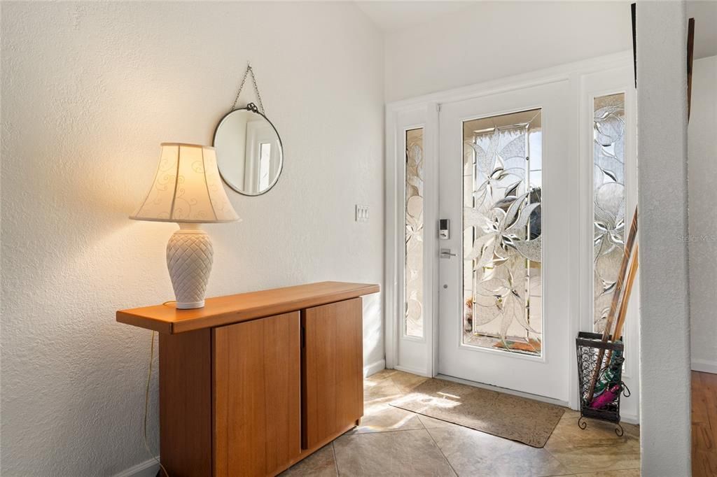 待售: $829,000 (4 贝兹, 3 浴室, 2857 平方英尺)