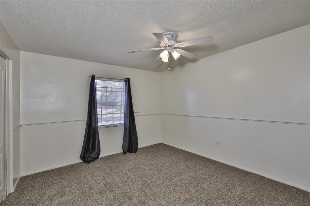 Под контрактом: $290,000 (4 спален, 2 ванн, 1442 Квадратных фут)