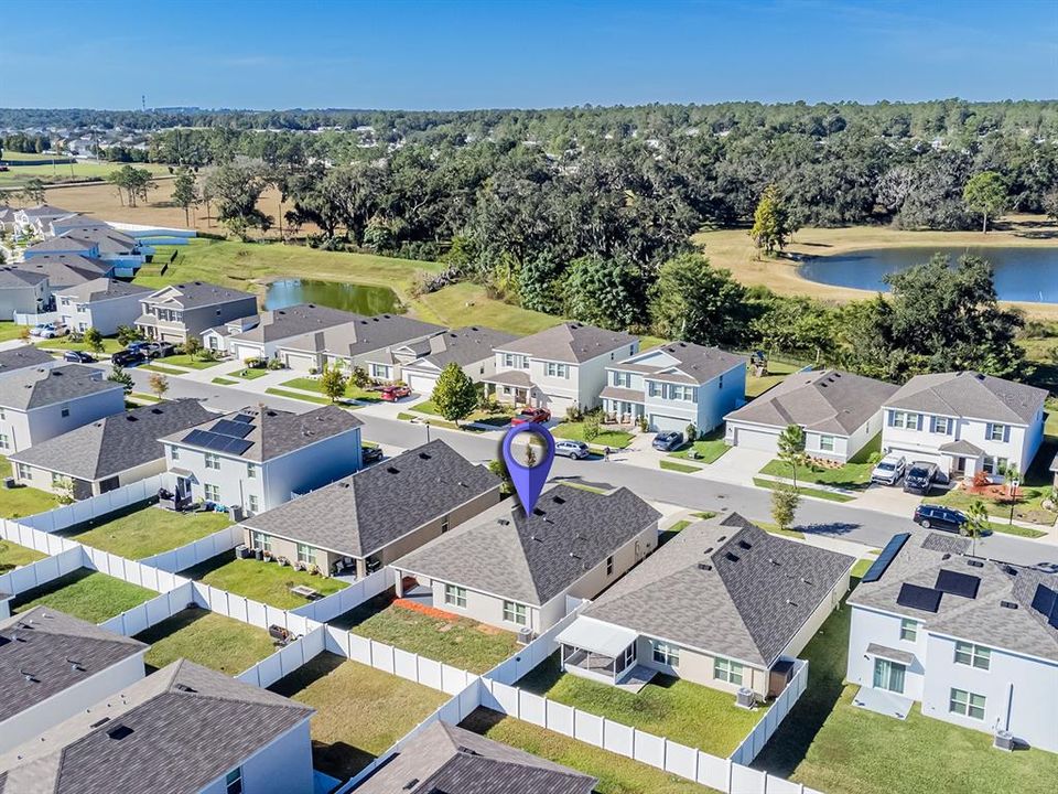 For Sale: $349,000 (4 beds, 2 baths, 1827 Square Feet)