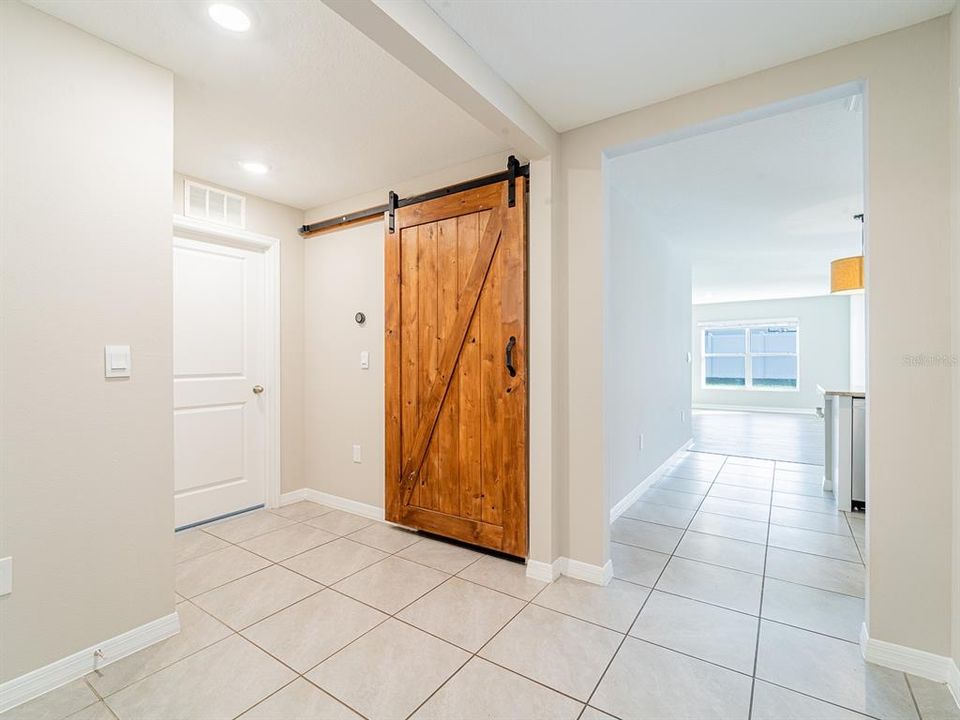 For Sale: $349,000 (4 beds, 2 baths, 1827 Square Feet)