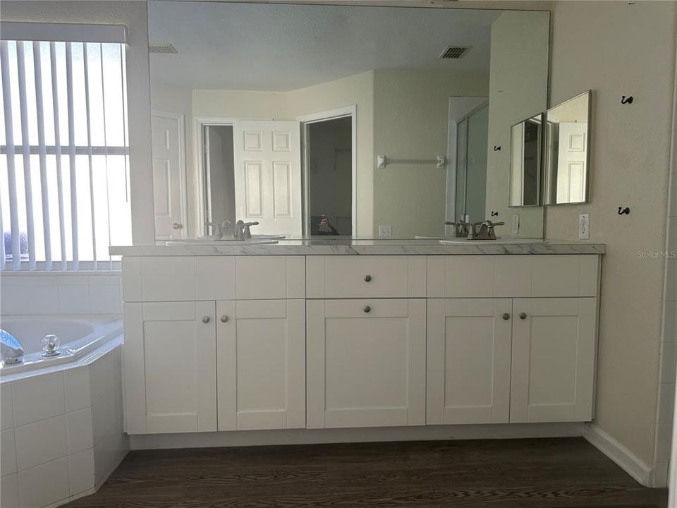 出租: $2,800 (4 贝兹, 2 浴室, 1880 平方英尺)