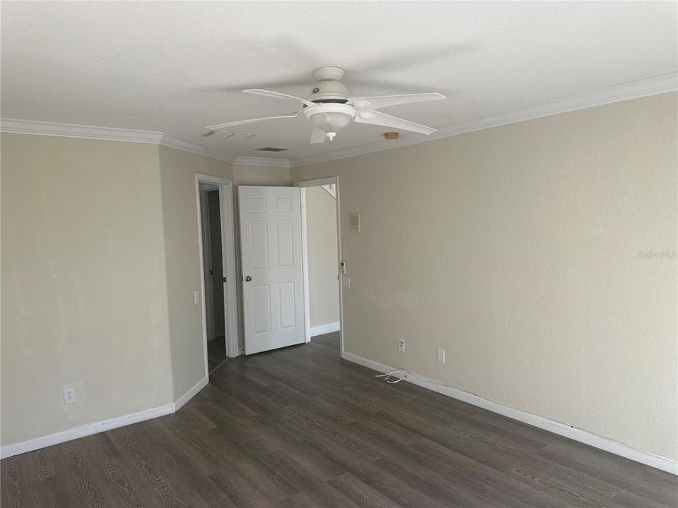 出租: $2,800 (4 贝兹, 2 浴室, 1880 平方英尺)