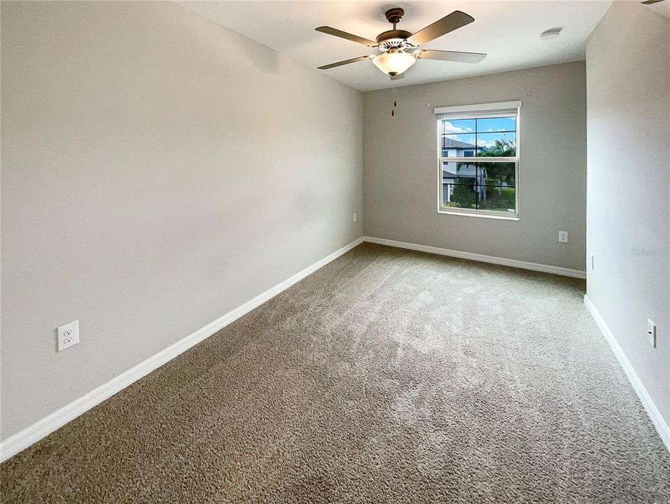 For Sale: $274,000 (3 beds, 2 baths, 1634 Square Feet)