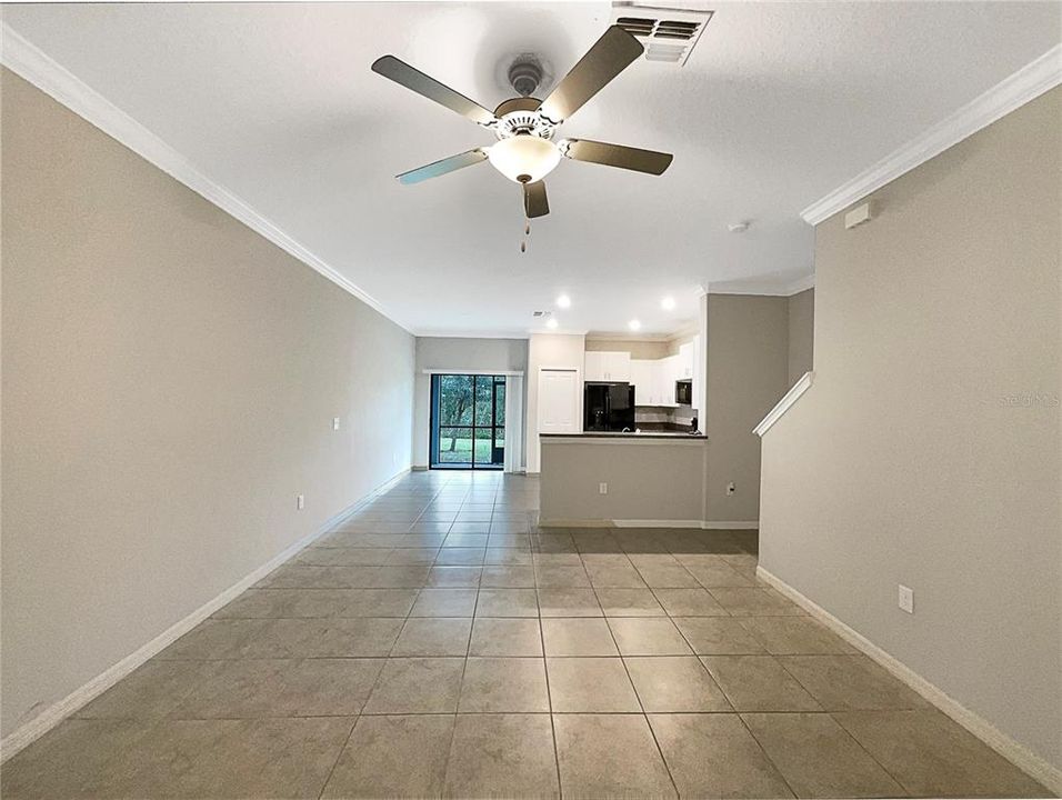 For Sale: $274,000 (3 beds, 2 baths, 1634 Square Feet)