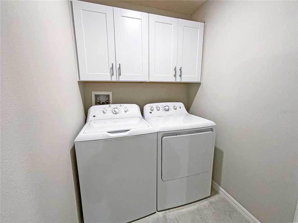 For Sale: $274,000 (3 beds, 2 baths, 1634 Square Feet)