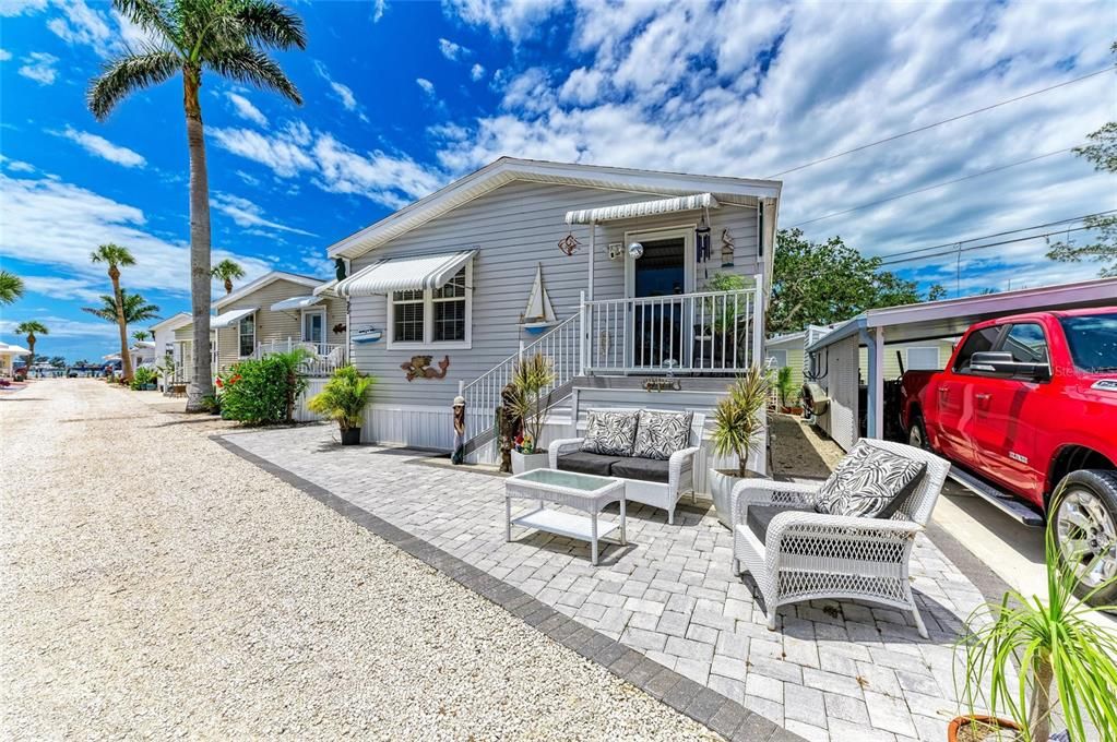 En Venta: $350,000 (2 camas, 2 baños, 864 Pies cuadrados)