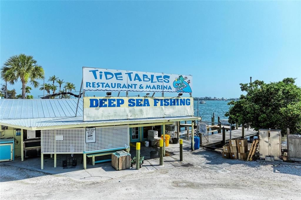 En Venta: $350,000 (2 camas, 2 baños, 864 Pies cuadrados)