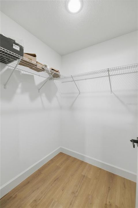 For Sale: $274,900 (3 beds, 2 baths, 1492 Square Feet)