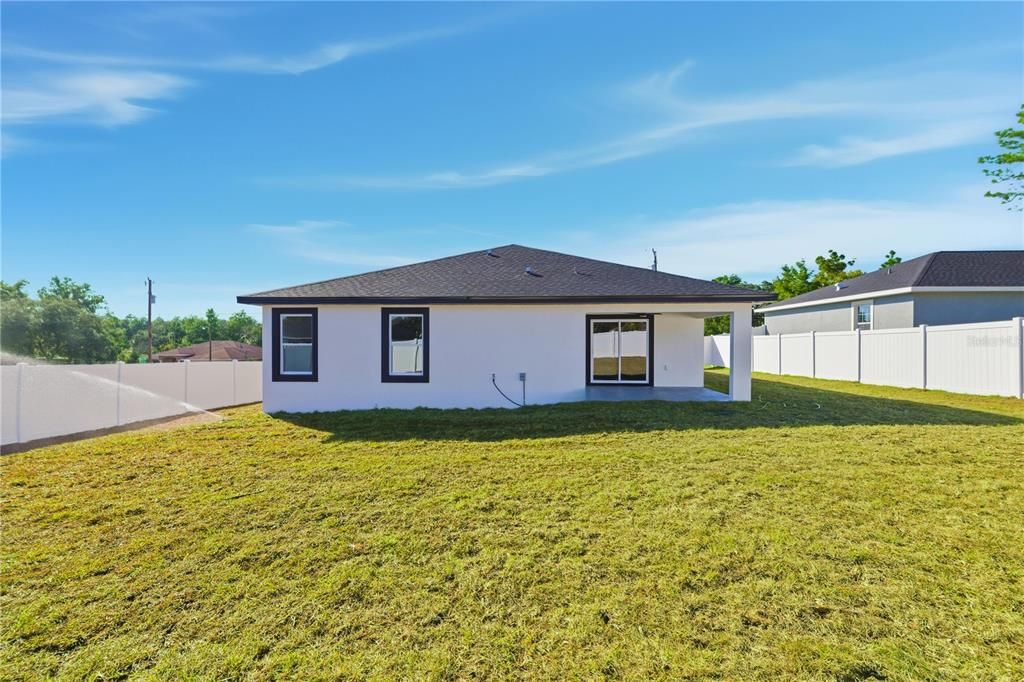 For Sale: $274,900 (3 beds, 2 baths, 1492 Square Feet)