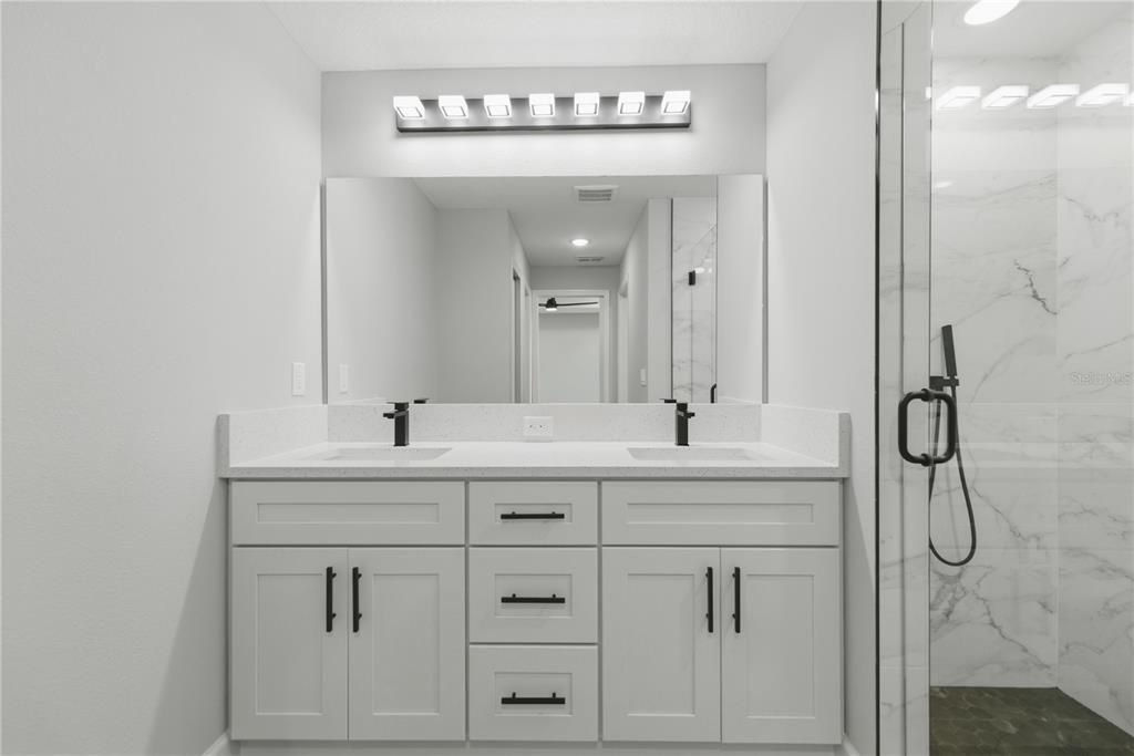 For Sale: $274,900 (3 beds, 2 baths, 1492 Square Feet)