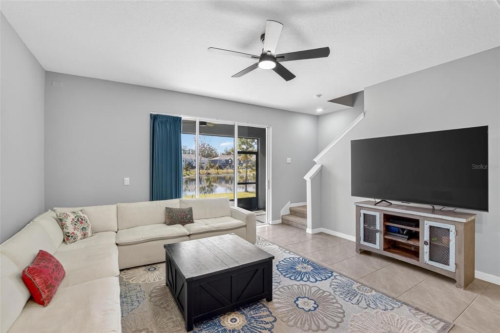 For Sale: $295,000 (3 beds, 2 baths, 1695 Square Feet)