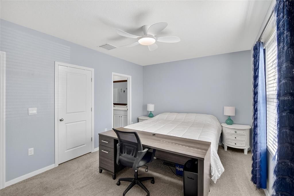 For Sale: $295,000 (3 beds, 2 baths, 1695 Square Feet)