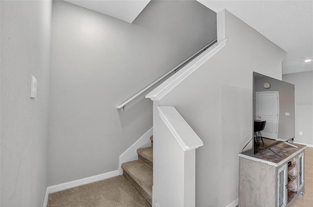 For Sale: $295,000 (3 beds, 2 baths, 1695 Square Feet)