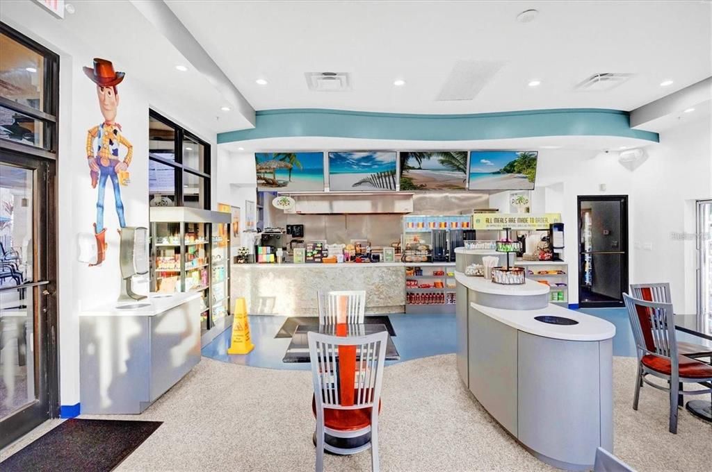 待售: $177,000 (2 贝兹, 2 浴室, 957 平方英尺)