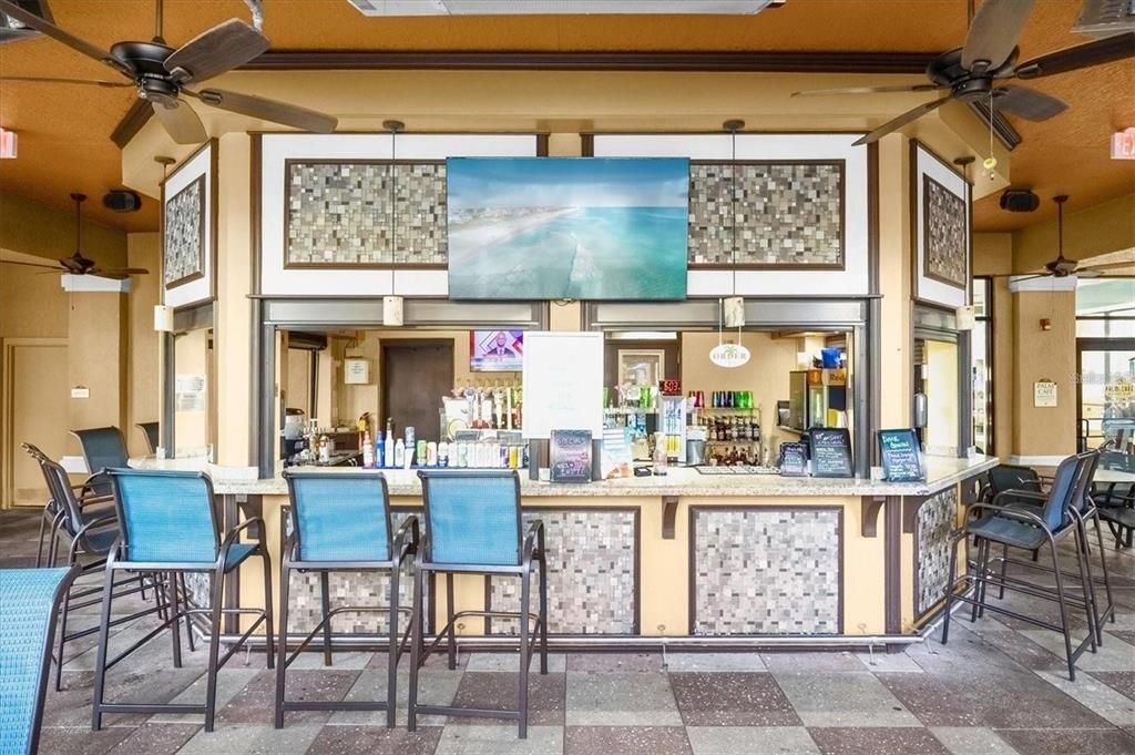 待售: $177,000 (2 贝兹, 2 浴室, 957 平方英尺)