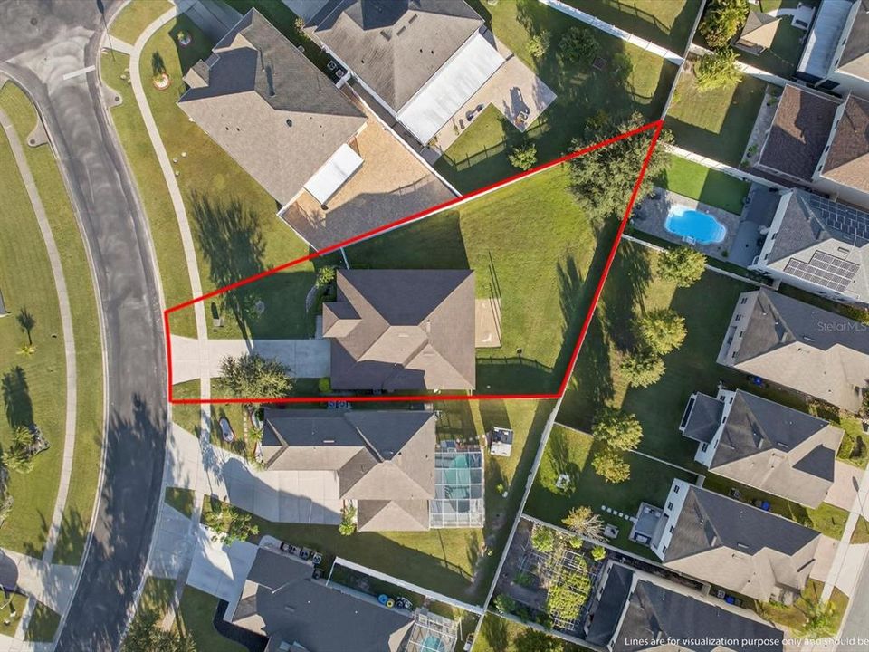 Под контрактом: $445,000 (3 спален, 2 ванн, 1942 Квадратных фут)