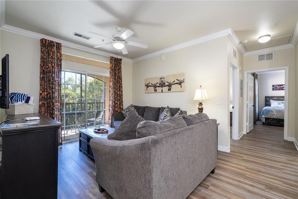 For Sale: $249,999 (3 beds, 2 baths, 1244 Square Feet)