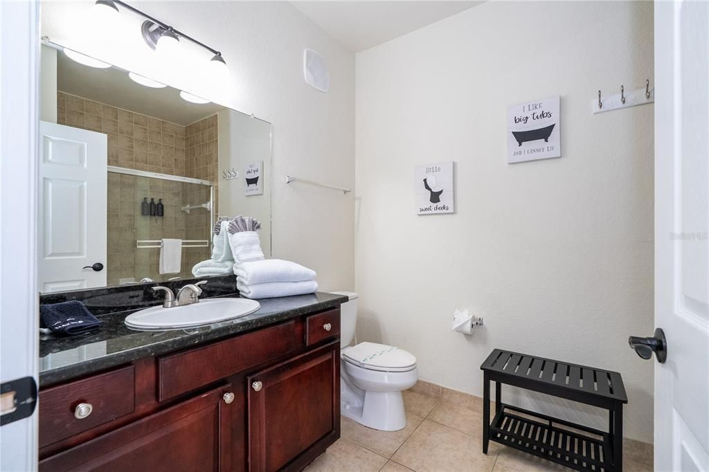 For Sale: $249,999 (3 beds, 2 baths, 1244 Square Feet)