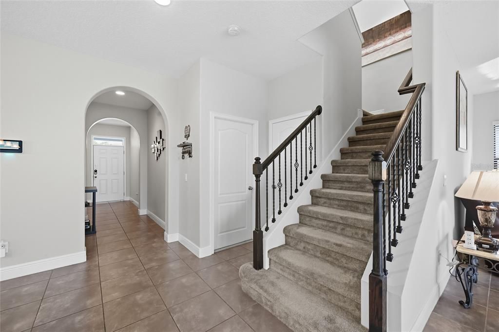 For Rent: $2,800 (4 beds, 4 baths, 2537 Square Feet)