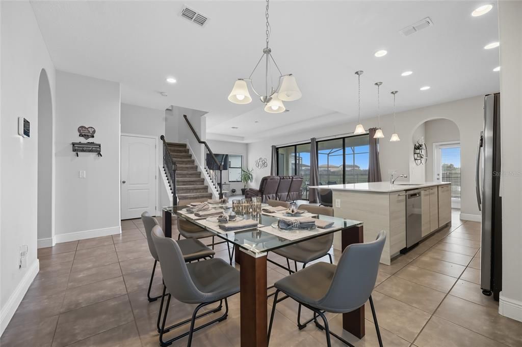 For Rent: $2,800 (4 beds, 4 baths, 2537 Square Feet)