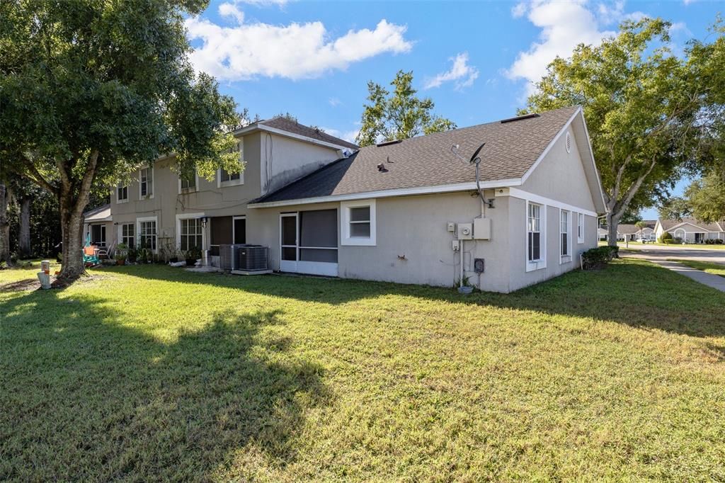 For Sale: $275,000 (3 beds, 2 baths, 1177 Square Feet)